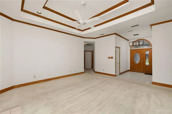 $275,000 | 516 East Wisteria Avenue, McAllen, TX 78504