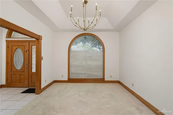 $275,000 | 516 East Wisteria Avenue, McAllen, TX 78504