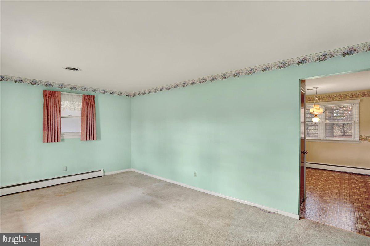61 Congo Road Gilbertsville, PA 19525 - Photo 8 of 50 Gallery Image 8