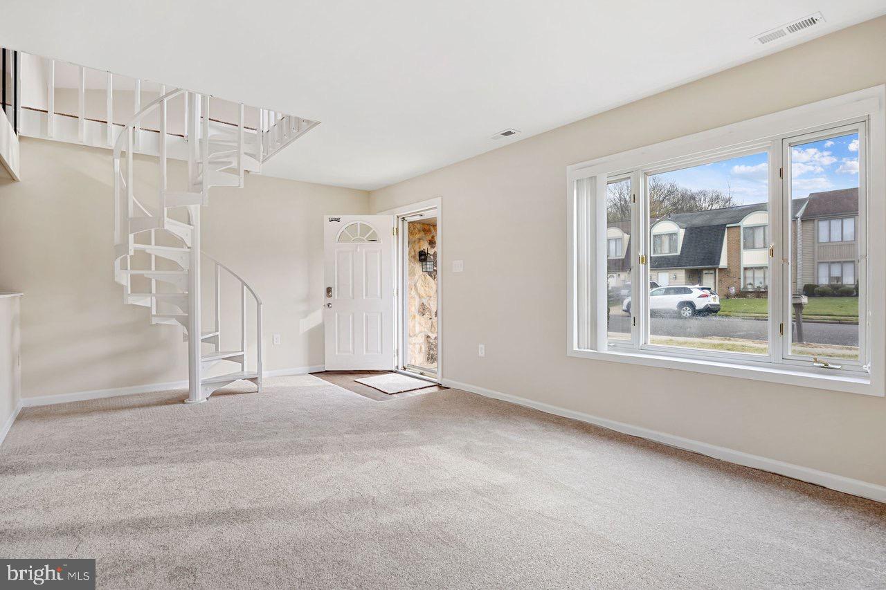 39 Cardinal Drive Clementon, NJ 08021 - Photo 11 of 33