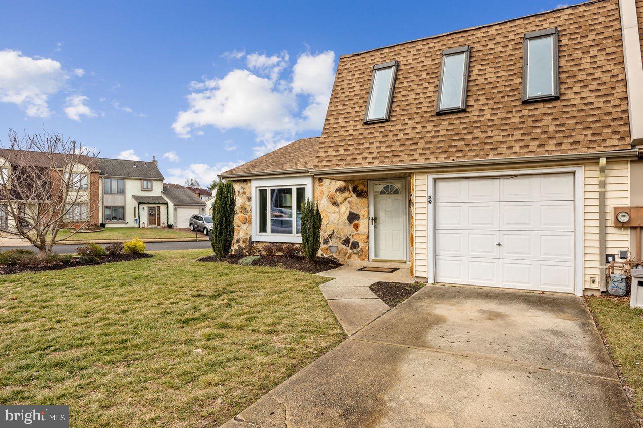 39 Cardinal Drive Clementon, NJ 08021 - Photo 2 of 33