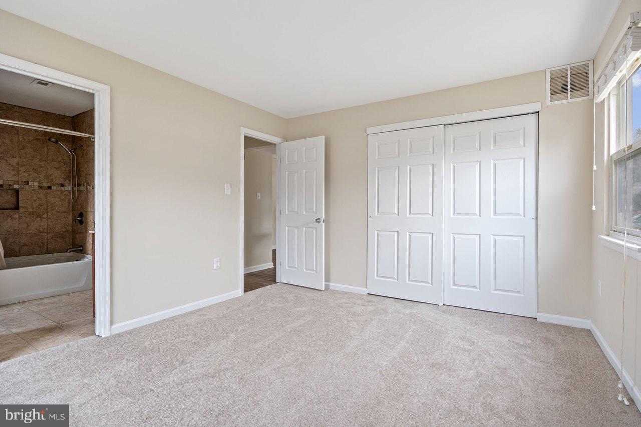39 Cardinal Drive Clementon, NJ 08021 - Photo 21 of 33