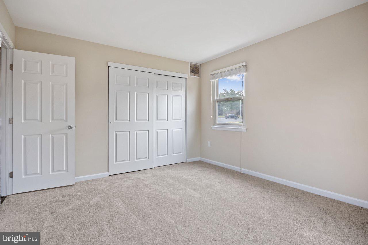 39 Cardinal Drive Clementon, NJ 08021 - Photo 22 of 33