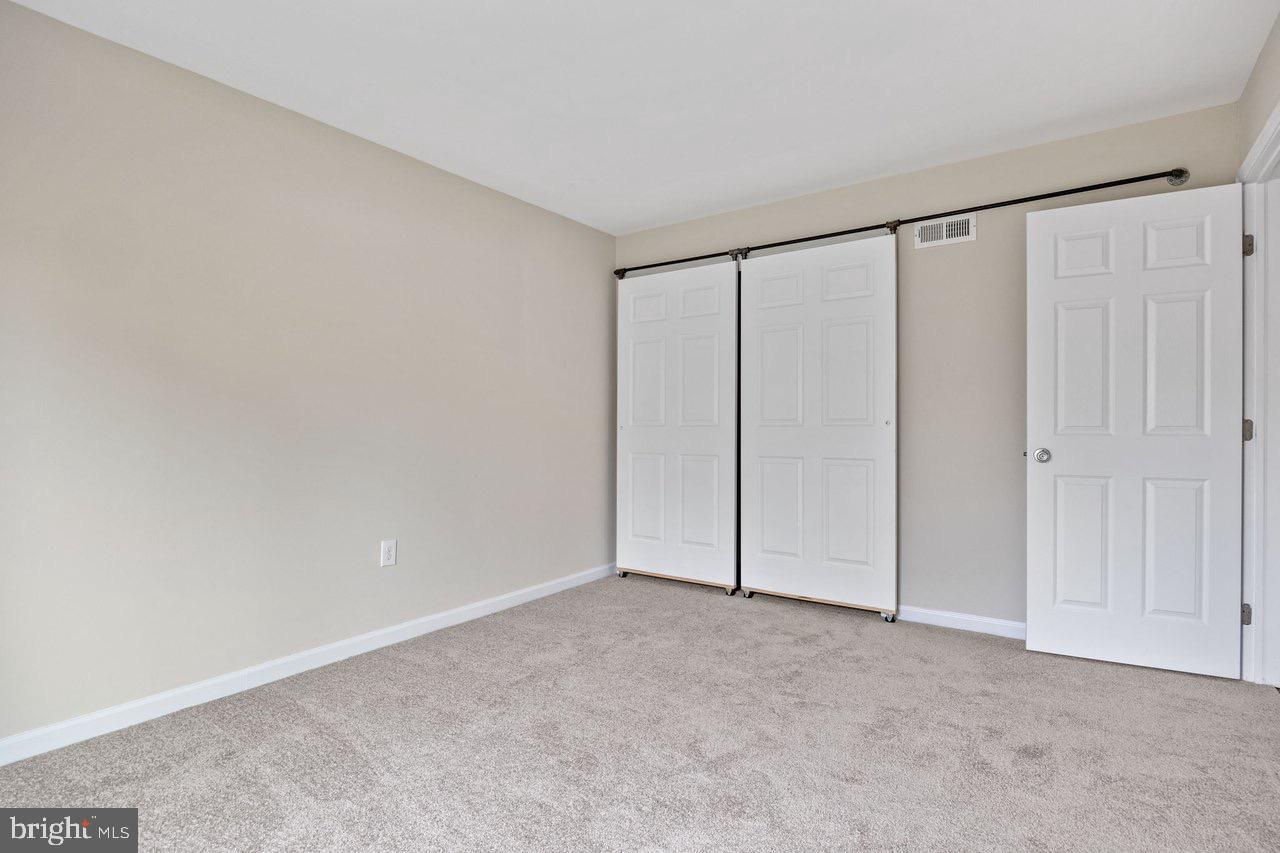 39 Cardinal Drive Clementon, NJ 08021 - Photo 24 of 33