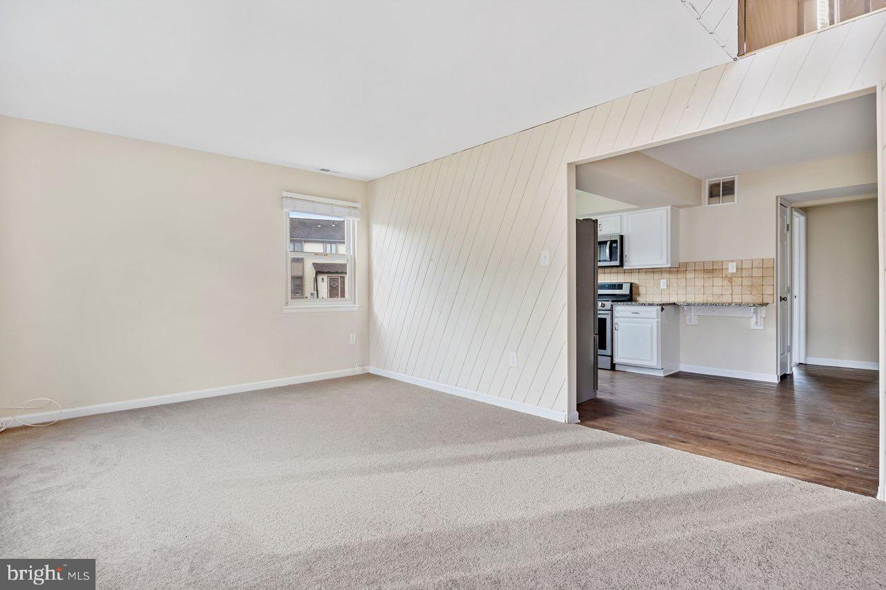 39 Cardinal Drive Clementon, NJ 08021 - Photo 10 of 33