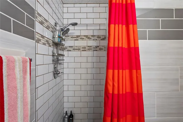 $299,900 | 9013 Nakoma Way, Weeki Wachee, FL 34613