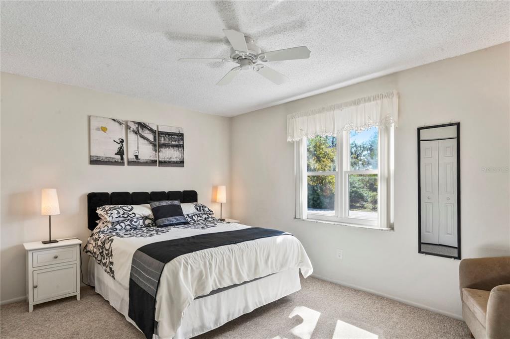 9013 Nakoma Way Weeki Wachee, FL 34613 - Photo 25 of 68