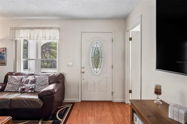 $299,900 | 9013 Nakoma Way, Weeki Wachee, FL 34613