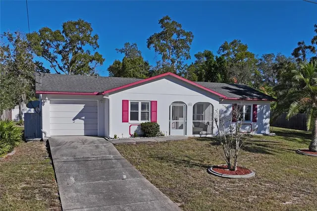 $299,900 | 9013 Nakoma Way, Weeki Wachee, FL 34613