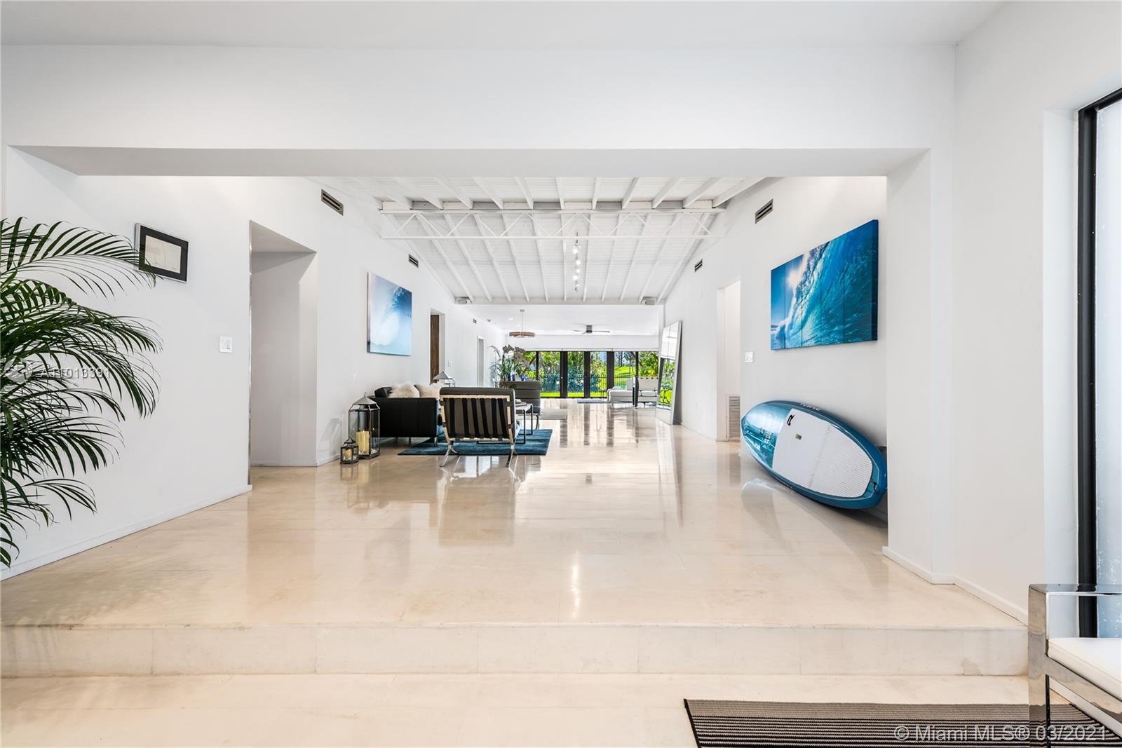 5229 Alton Road Miami Beach, FL 33140 - Photo 11 of 53