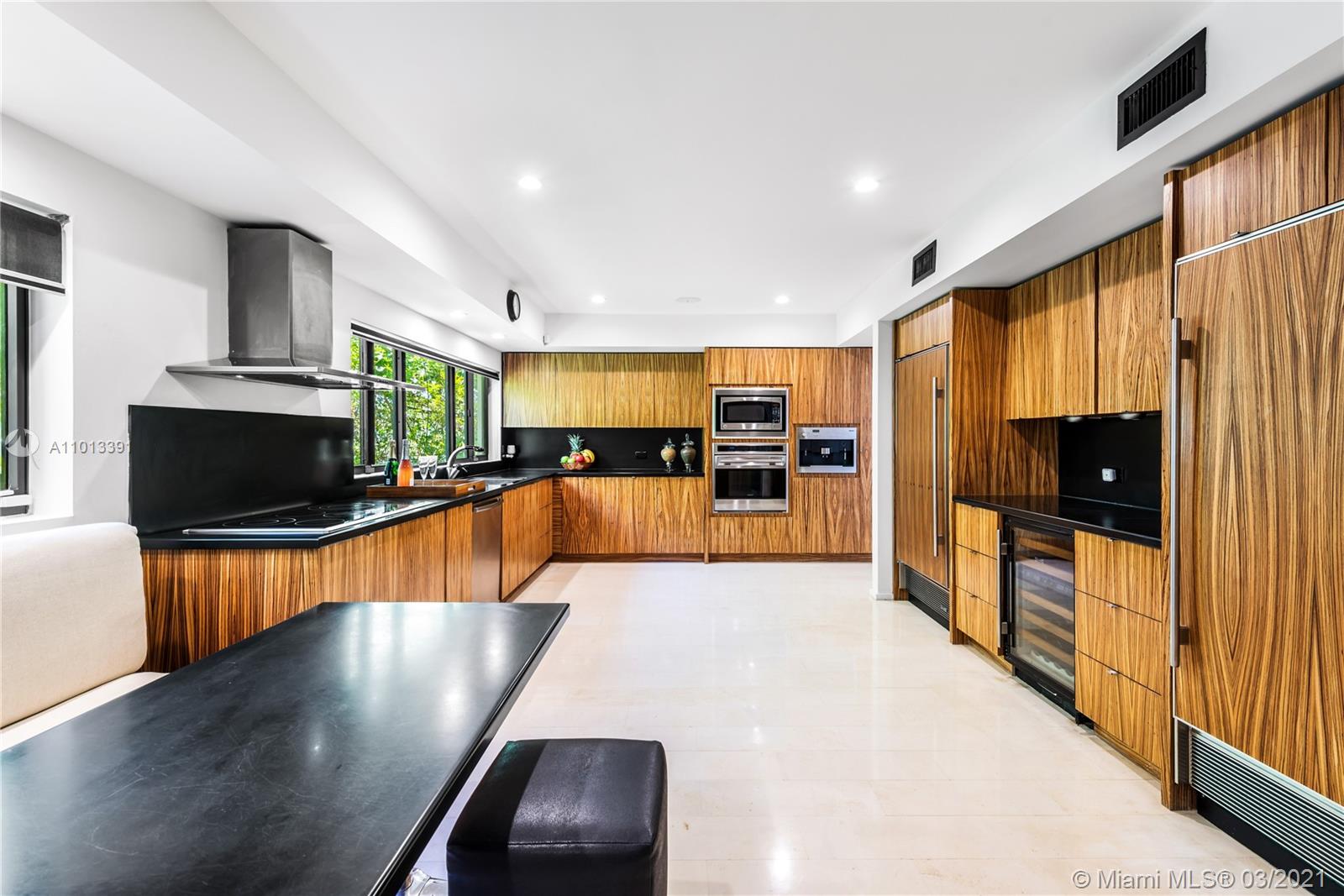 5229 Alton Road Miami Beach, FL 33140 - Photo 26 of 53