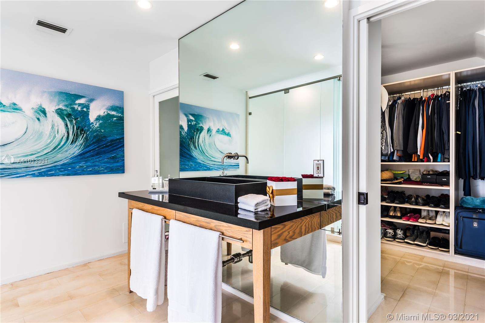 5229 Alton Road Miami Beach, FL 33140 - Photo 36 of 53