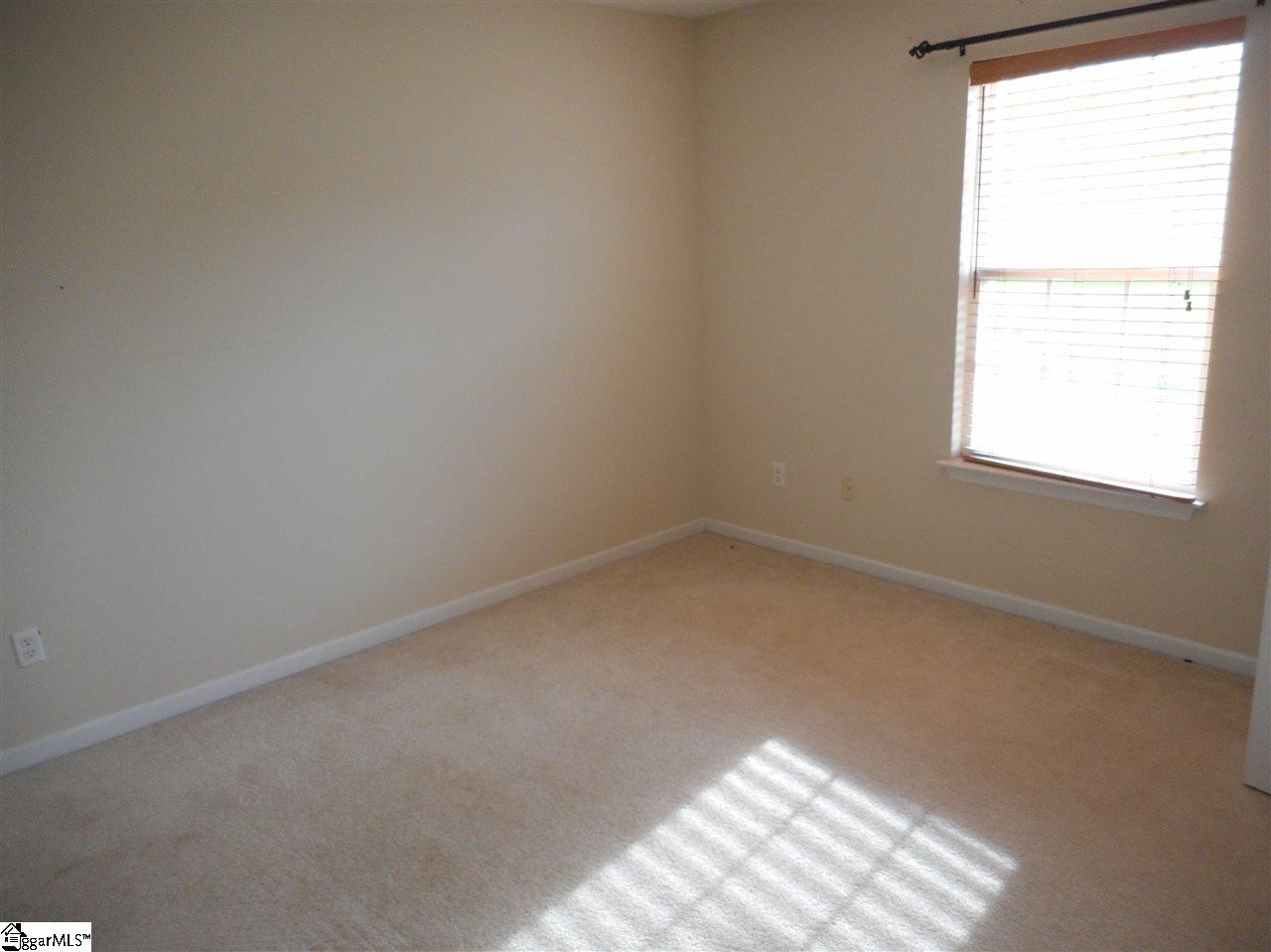 9 Dakota Road Greenville, SC 29617 - Photo 5 of 17 Gallery Image 5