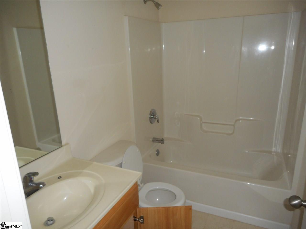 9 Dakota Road Greenville, SC 29617 - Photo 10 of 17 Gallery Image 10