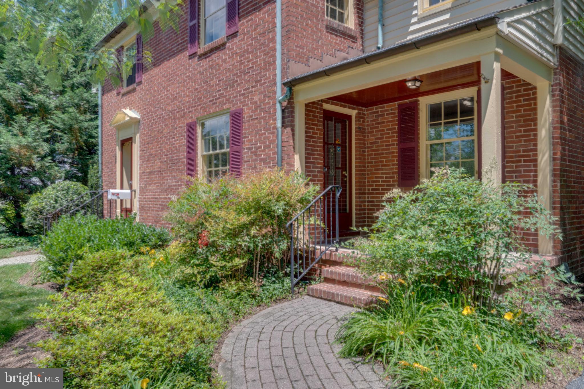 802 Kingston Road Baltimore, MD 21212 - Photo 2 of 57