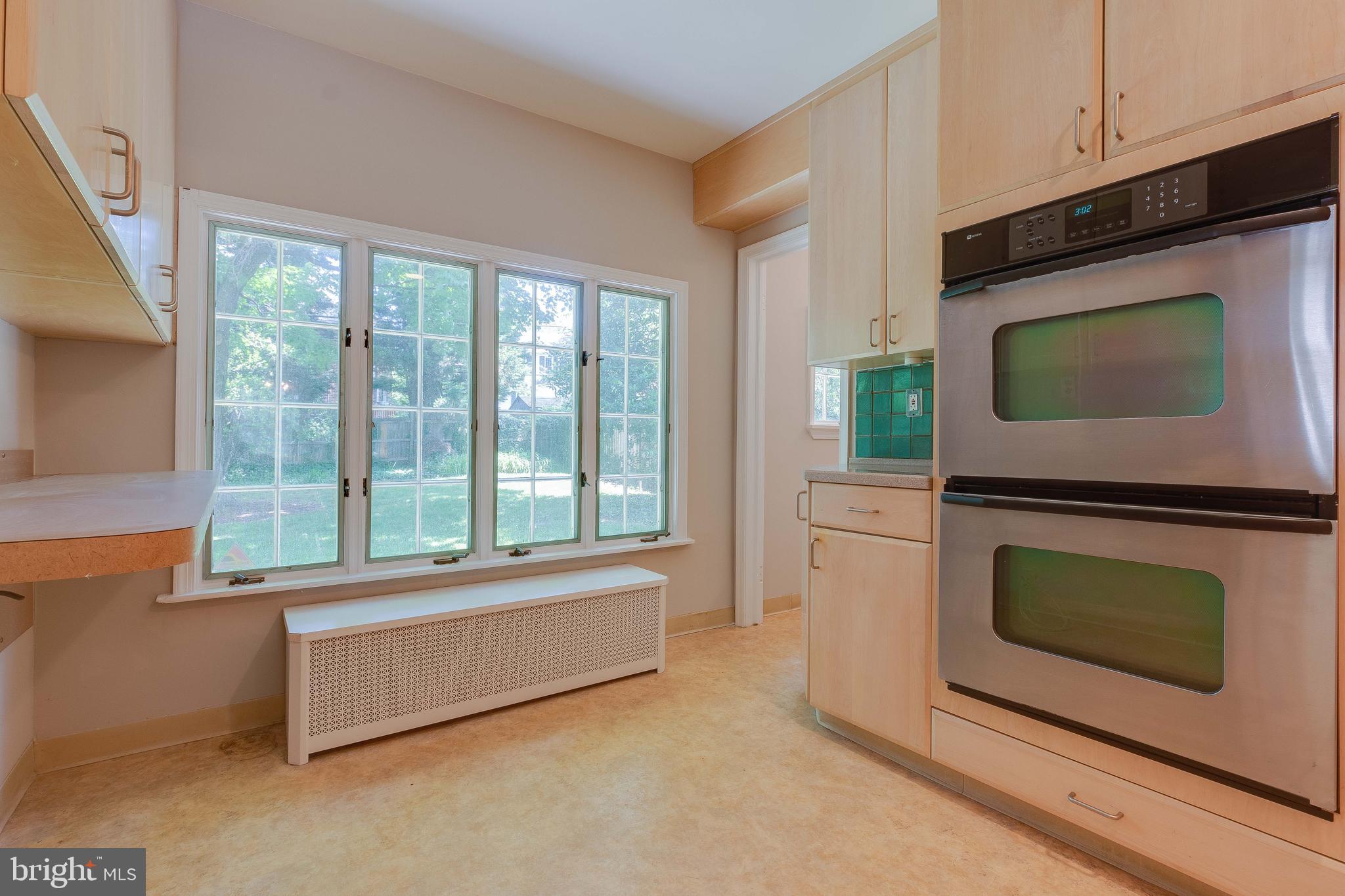 802 Kingston Road Baltimore, MD 21212 - Photo 19 of 57