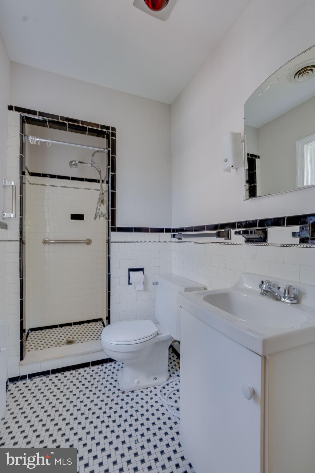 802 Kingston Road Baltimore, MD 21212 - Photo 25 of 57