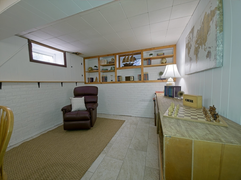 71 Francis Wyman Road Burlington, MA 01803 - Photo 13 of 23