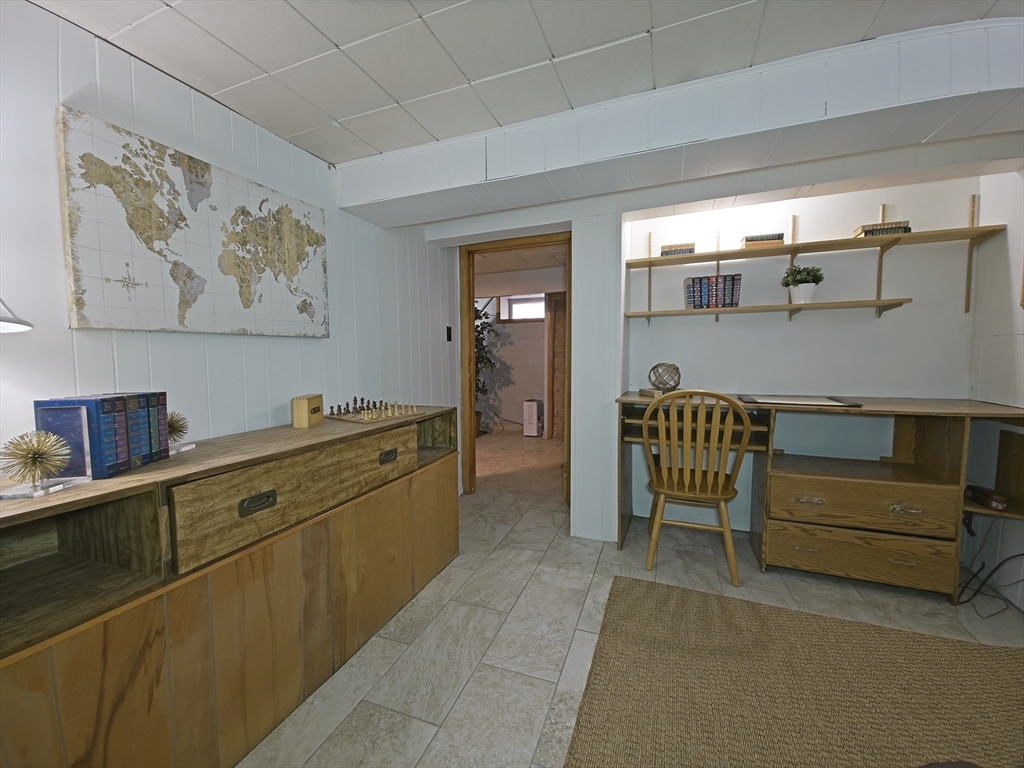 71 Francis Wyman Road Burlington, MA 01803 - Photo 14 of 23