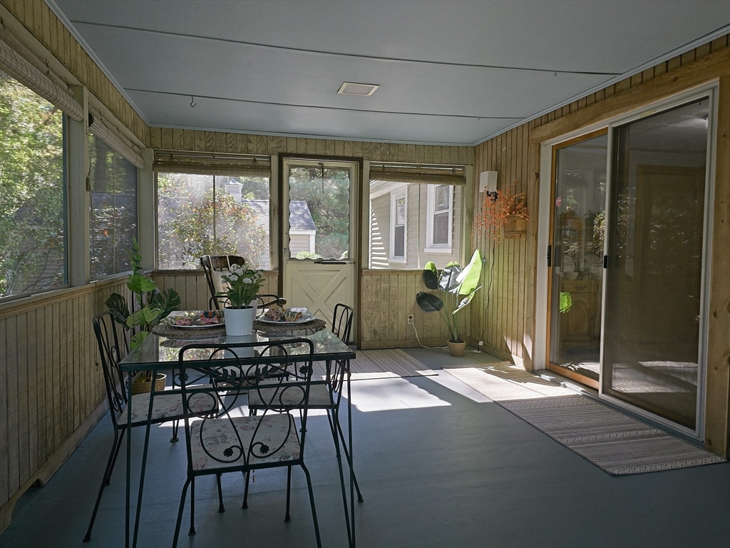 71 Francis Wyman Road Burlington, MA 01803 - Photo 17 of 23