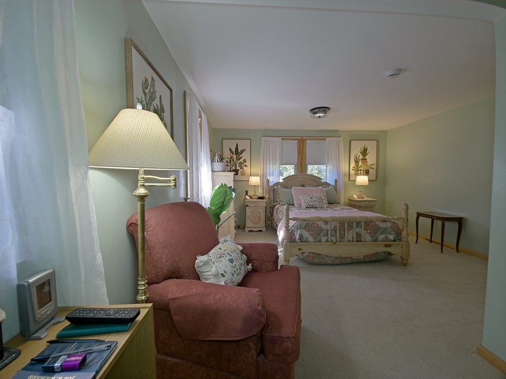 71 Francis Wyman Road Burlington, MA 01803 - Photo 9 of 23