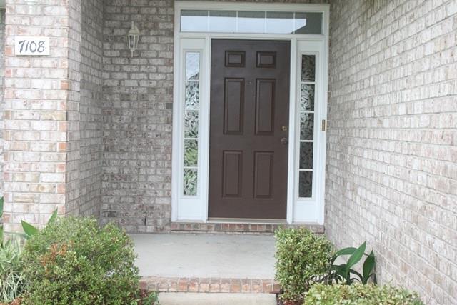 7108 Fitzpatrick Road Pensacola, FL 32526 - Photo 3 of 24