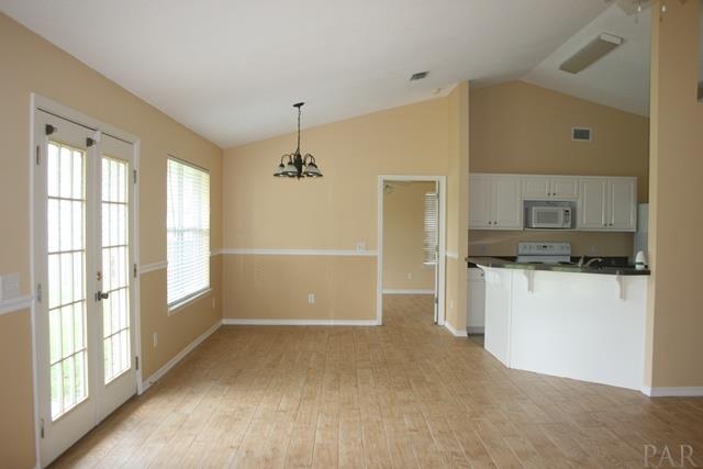 7108 Fitzpatrick Road Pensacola, FL 32526 - Photo 8 of 24