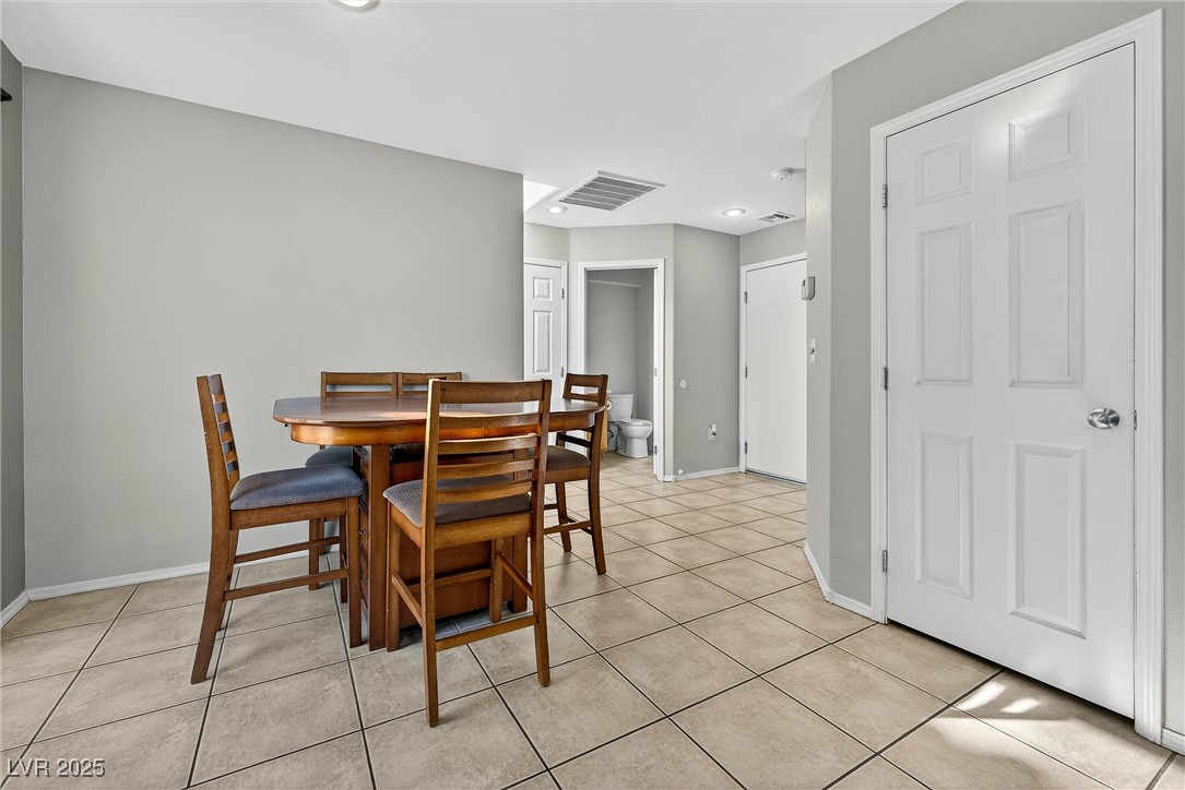 10355 Faustine Avenue Las Vegas, NV 89129 - Photo 11 of 31