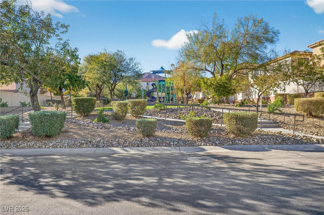 10355 Faustine Avenue Las Vegas, NV 89129 - Photo 30 of 31
