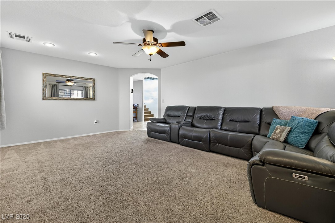 10355 Faustine Avenue Las Vegas, NV 89129 - Photo 4 of 31