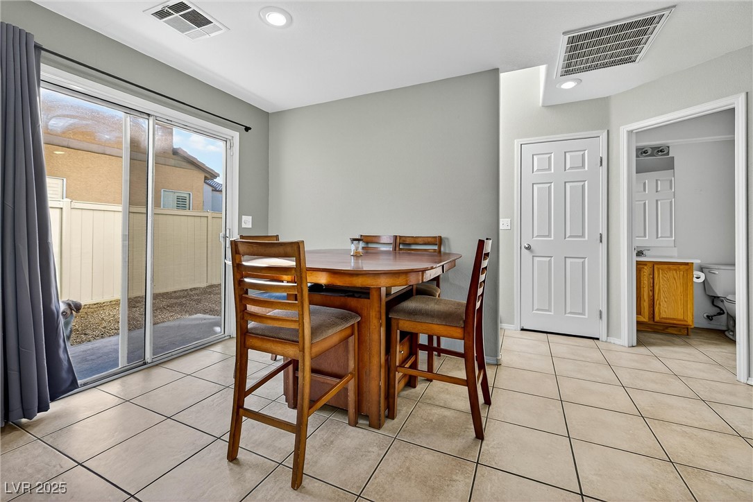10355 Faustine Avenue Las Vegas, NV 89129 - Photo 10 of 31