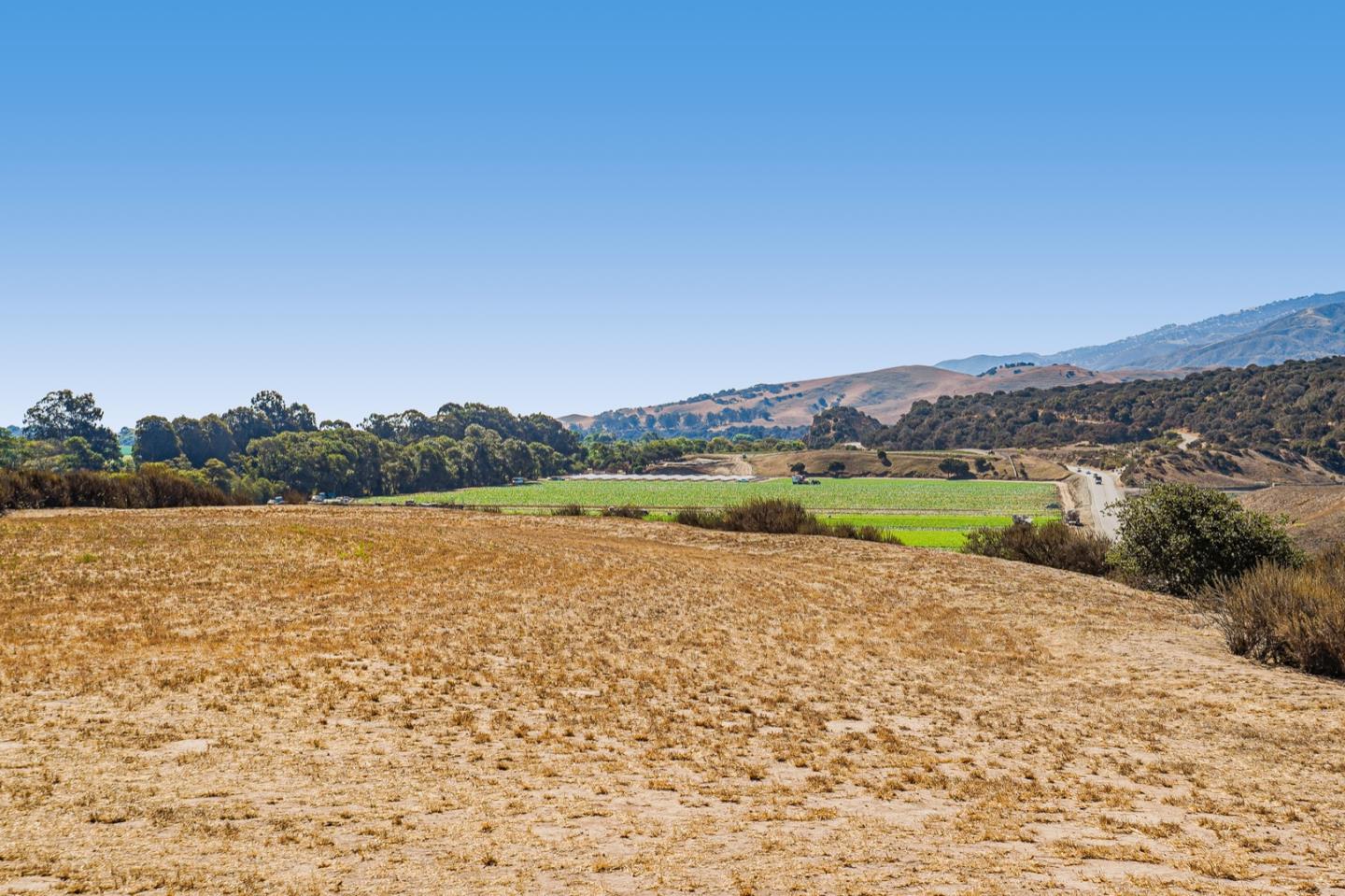 14150 Reservation Road Salinas, CA 93908 - Photo 43 of 47 a view of a lake with houses in the back