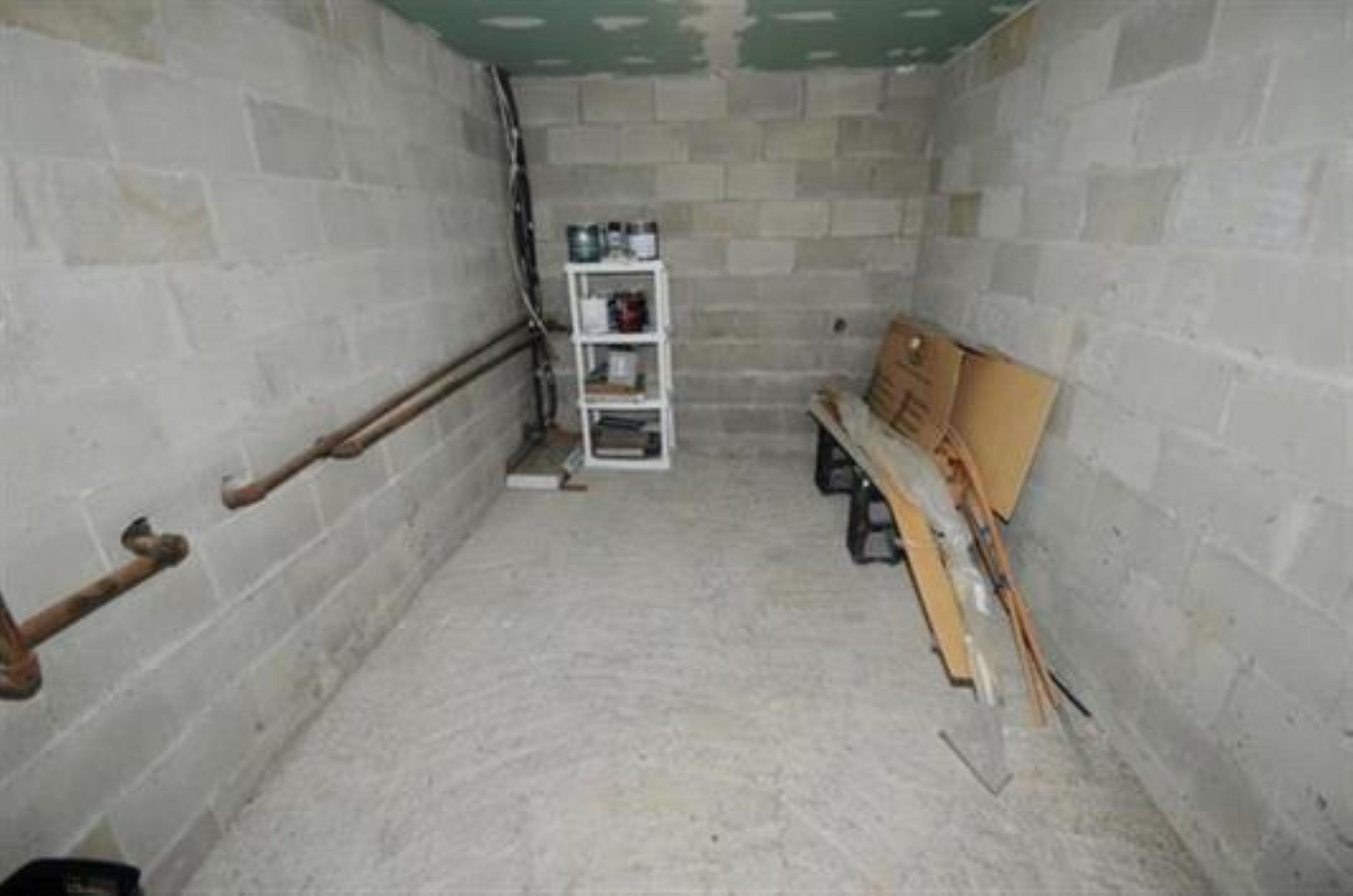 4318 West Brigantine Avenue, Unit D1 Brigantine, NJ 08203 - Photo 20 of 30 a view of a walk in closet