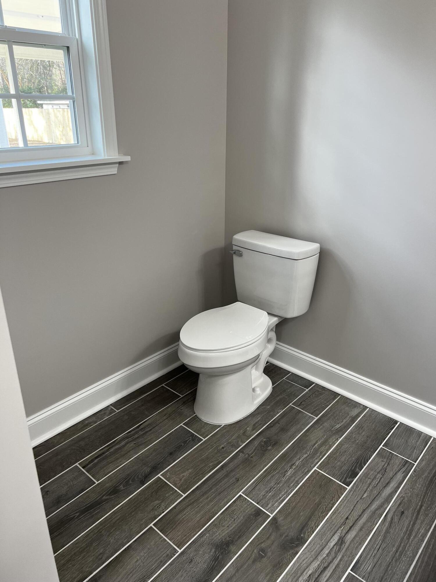 403 Berkeley Drive Moncks Corner, SC 29461 - Photo 29 of 31 Master Bath