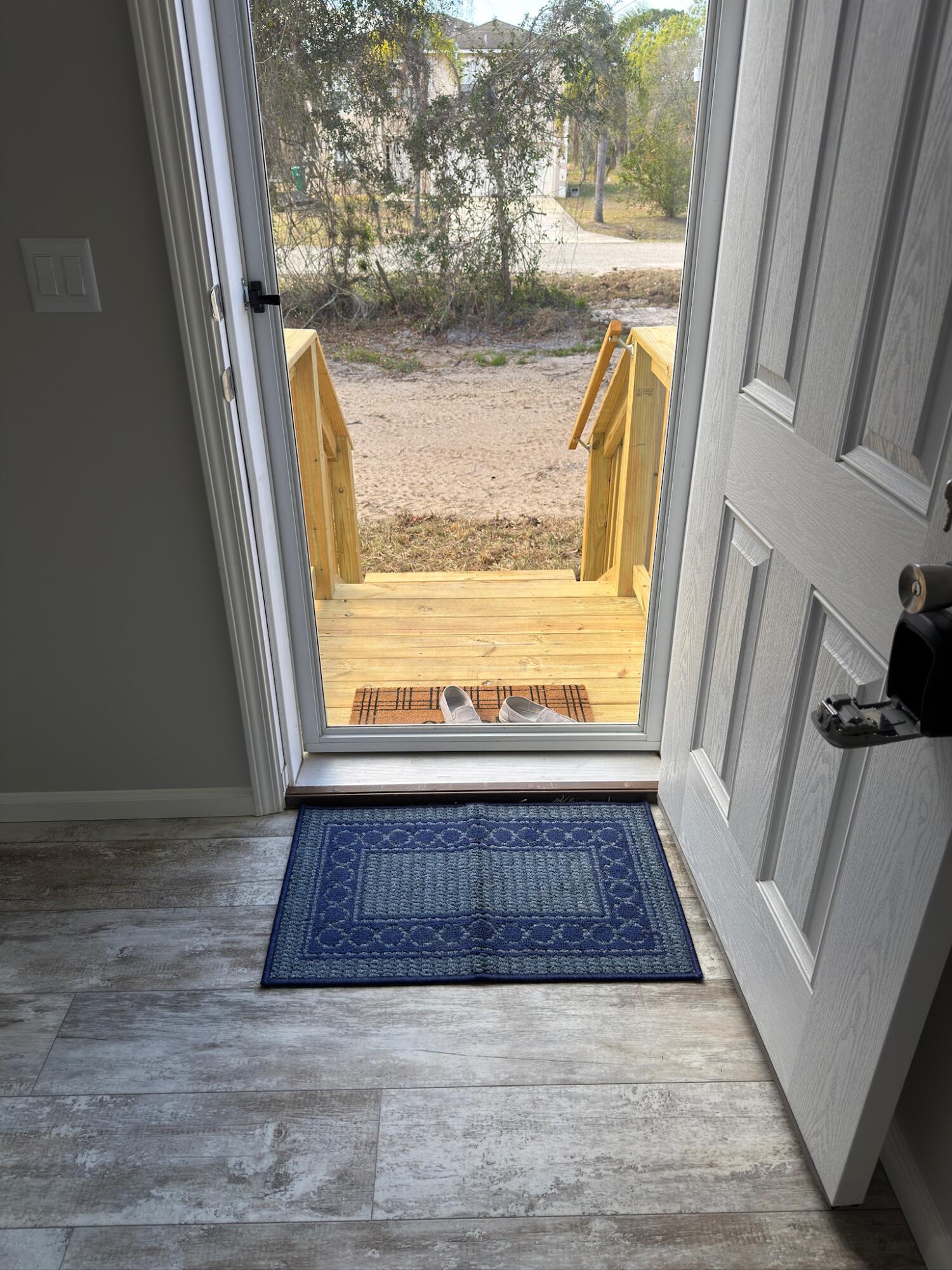 3422 Northwest 17th Avenue Okeechobee, FL 34972 - Photo 15 of 16 Entrance