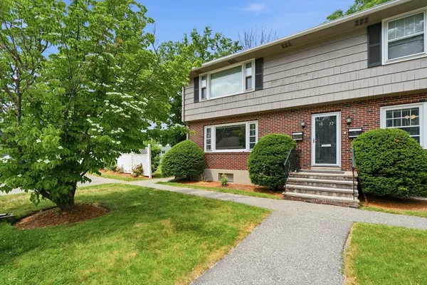 $375,000 | 30 Bunkerhill Street, Unit 30, North Andover, MA 01845