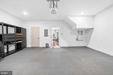 $5,600 | 3203 Sunrise Walk, Philadelphia, PA 19125