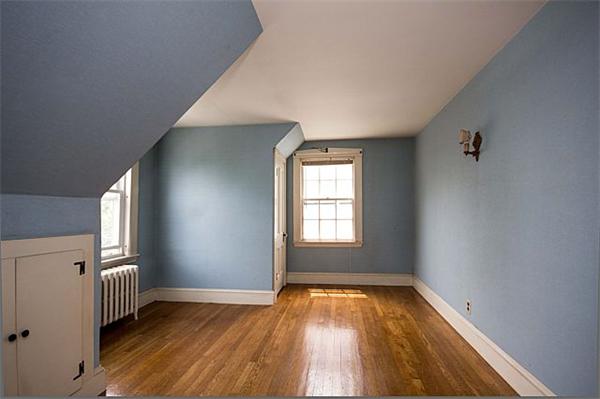 91 Harland Road Waltham, MA 02453 - Photo 13 of 17