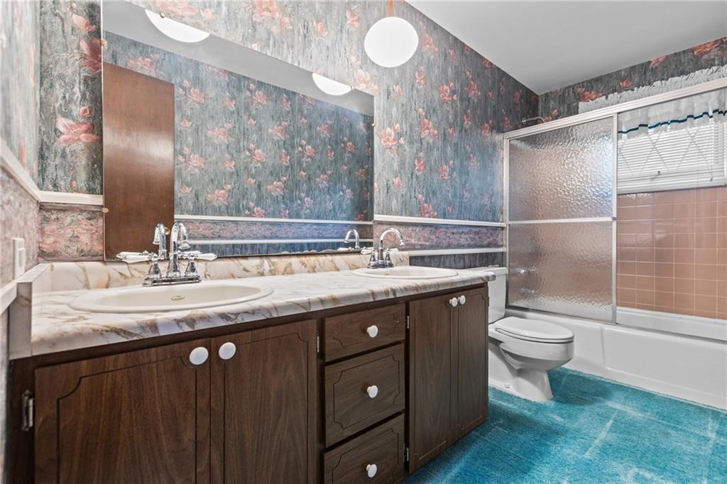 1215 Cascade Road Monaca, PA 15061 - Photo 14 of 27