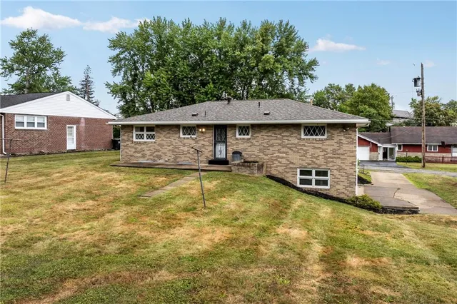 $225,000 | 1215 Cascade Road, Monaca, PA 15061