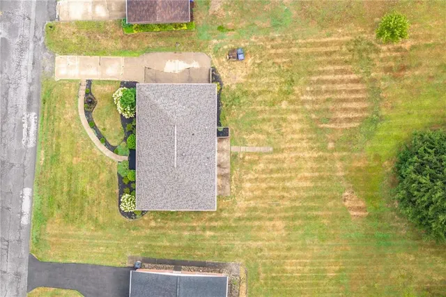 $225,000 | 1215 Cascade Road, Monaca, PA 15061