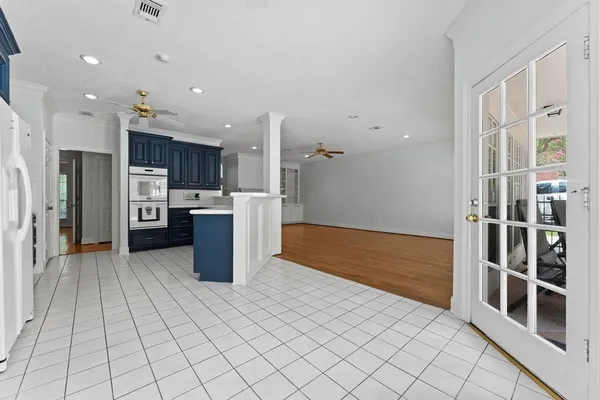 $4,300 | 29 Berry Blossom Drive, The Woodlands, TX 77380