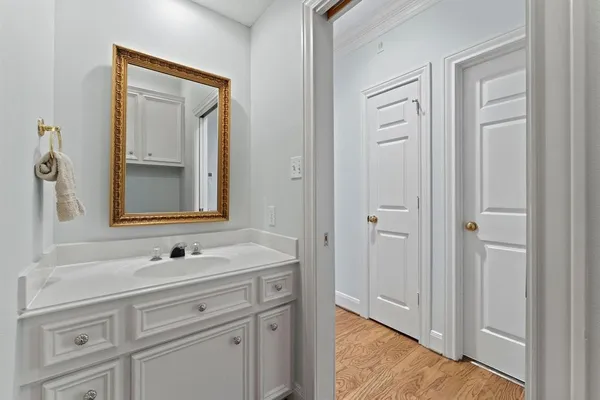 $4,300 | 29 Berry Blossom Drive, The Woodlands, TX 77380