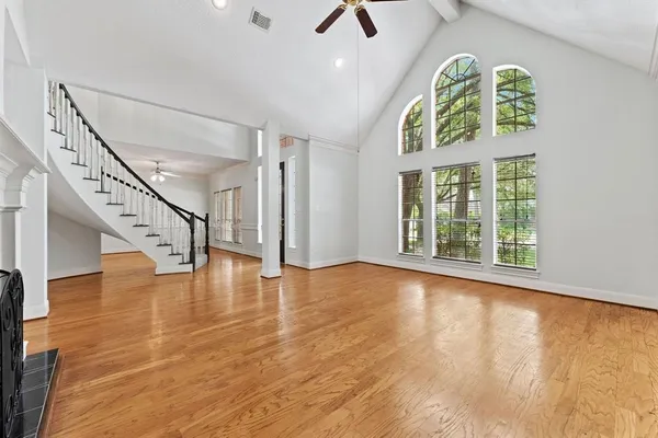 $4,300 | 29 Berry Blossom Drive, The Woodlands, TX 77380