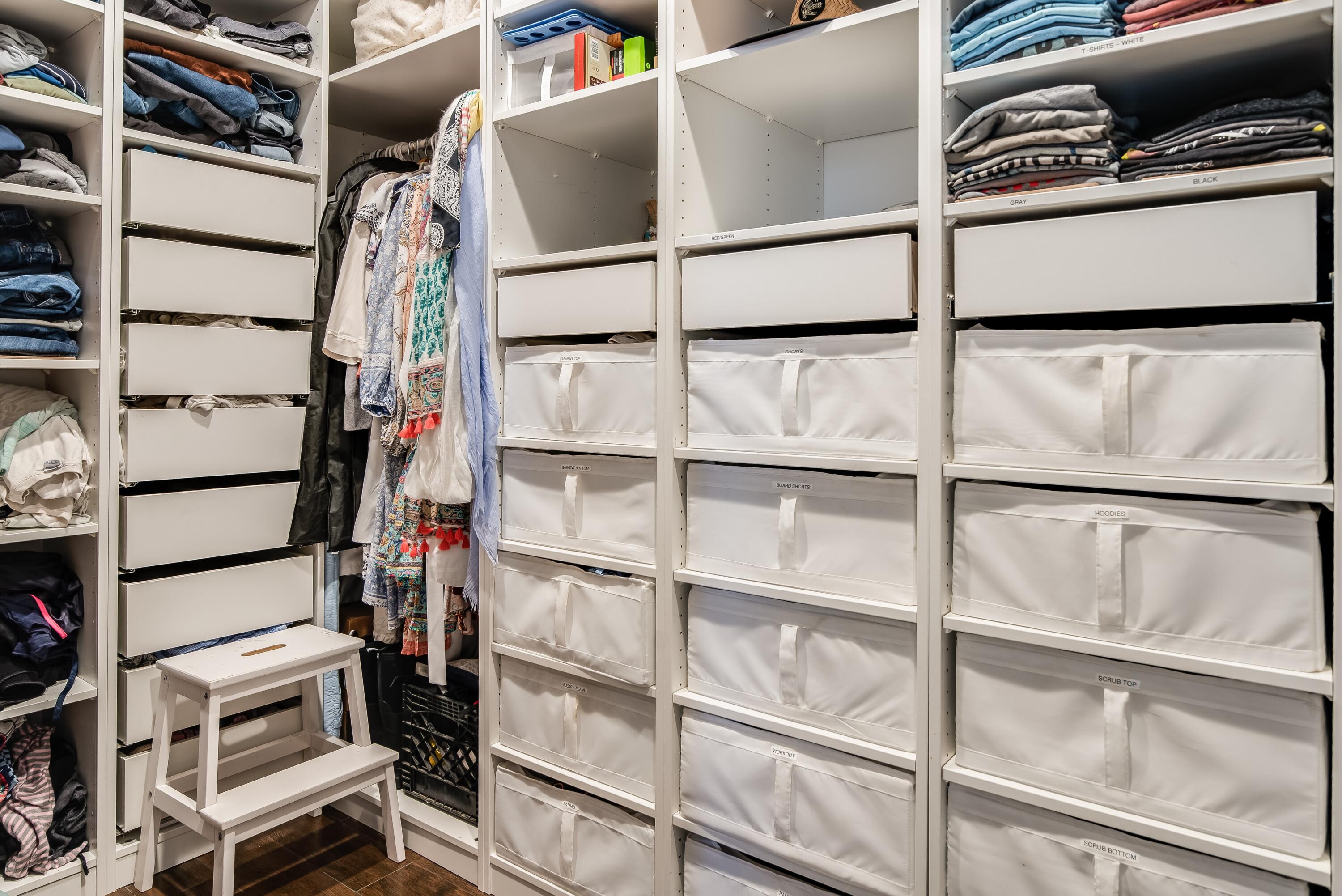 720 Mesa Drive Solvang, CA 93463 - Photo 17 of 44 016_Walk-In Closet