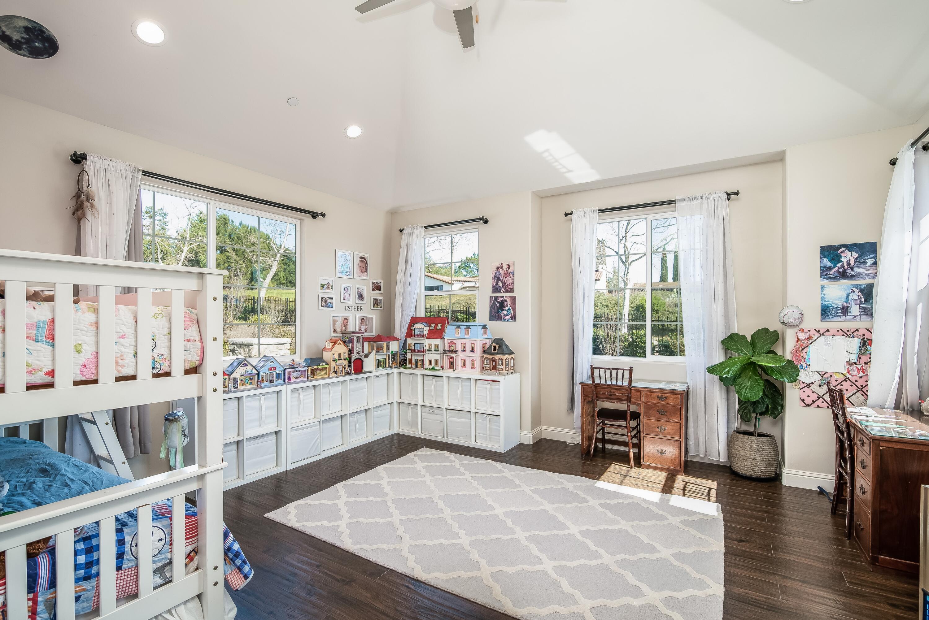 720 Mesa Drive Solvang, CA 93463 - Photo 19 of 44 018_Guest Room