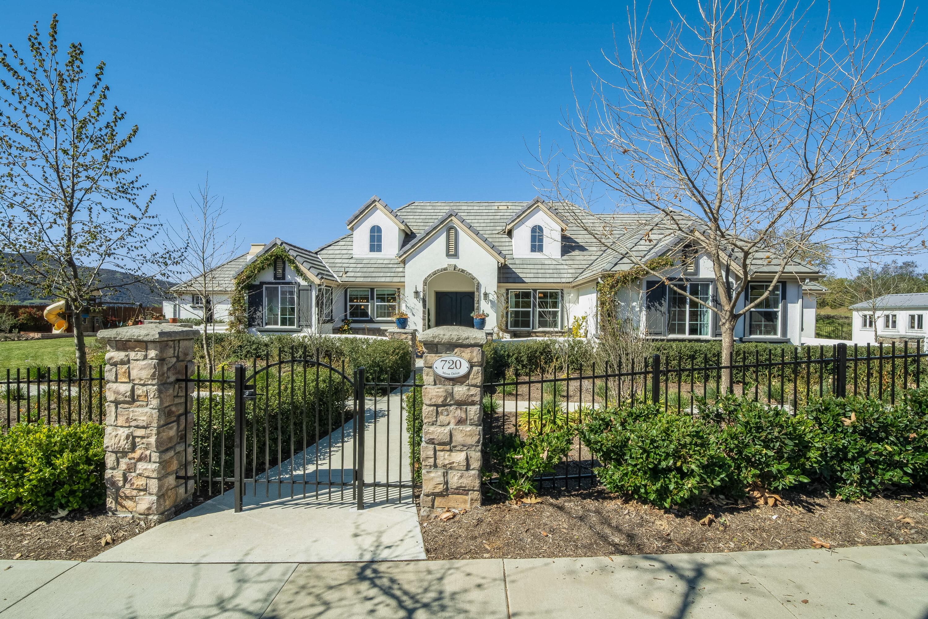 720 Mesa Drive Solvang, CA 93463 - Photo 2 of 44 002_Gated and Private