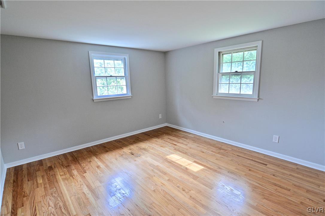 5084 Fairlawn Road Center Valley, PA 18034 - Photo 14 of 19 Gallery Image 14