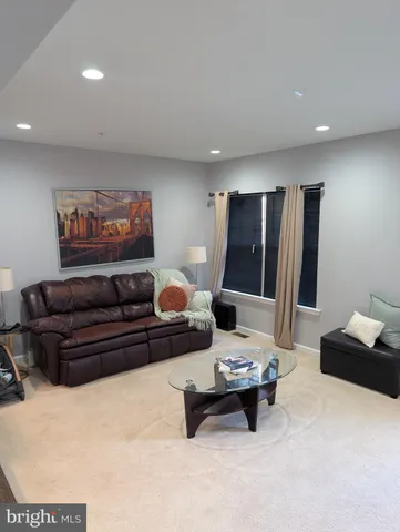 $2,895 | 5502 Trout Run Road, Clinton, MD 20735