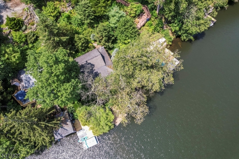 151 Pine Tree Road Bloomingdale, NJ 07403 - Photo 5 of 14 Gallery Image 5